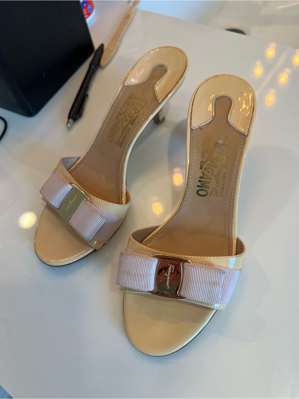 Salvatore Ferragamo Pale Pink Patent Vara Bow Slide Mules